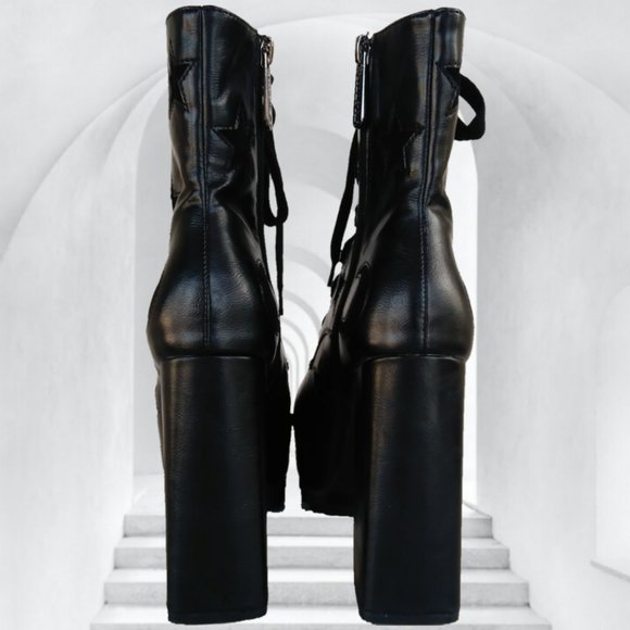 KILLSTAR 7 BLACK PLATFORM ANKLE BOOTS STARGAZER CRESCENT MOON STARS goth - Picture 9 of 15